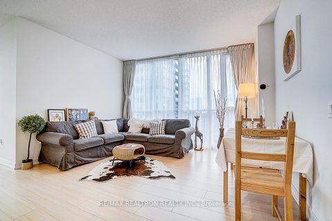 Photo 9 at 2606 - 85 Queens Wharf Road, Waterfront Communities C1, Toronto
