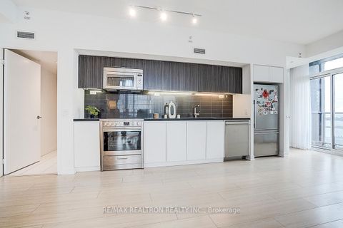 Photo 15 at 2606 - 85 Queens Wharf Road, Waterfront Communities C1, Toronto