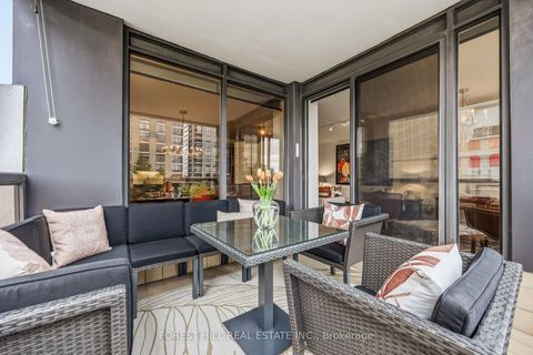Photo 8 at 402 - 616 Avenue Road, Casa Loma, Toronto