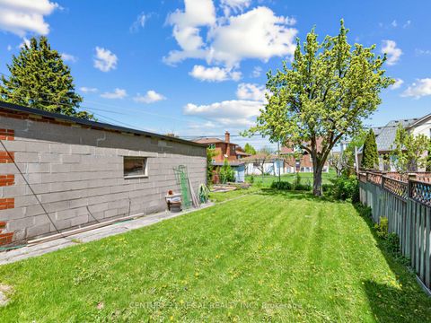 Photo 34 at 1062 Glengrove Avenue, Glen Park, Toronto