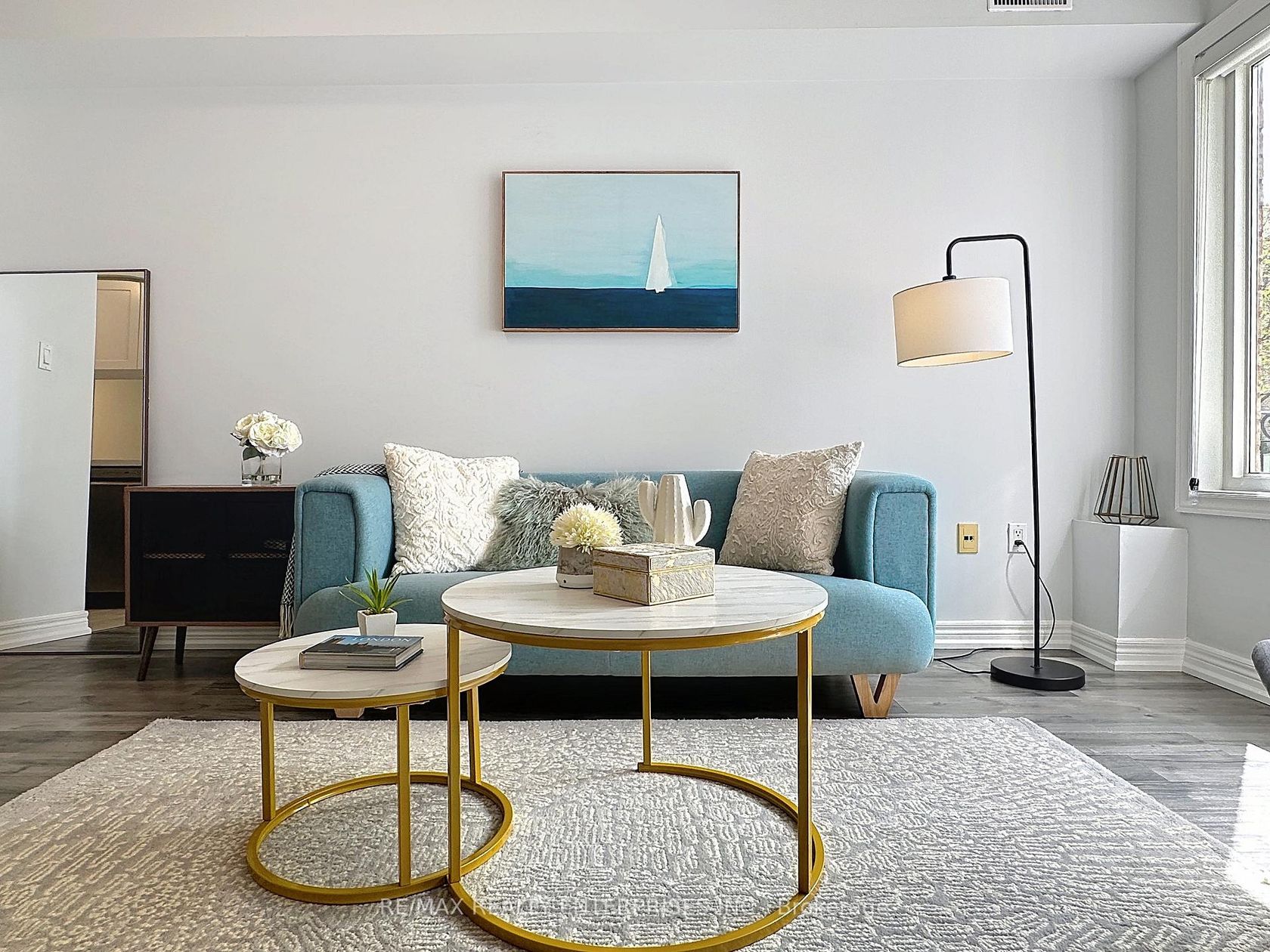 102 - 52 Aerodrome Crescent, Leaside, Toronto 