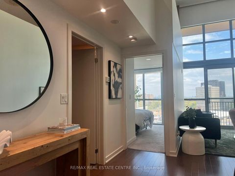 Photo 11 at 803 - 2 Fieldway Road, City Centre West, Toronto