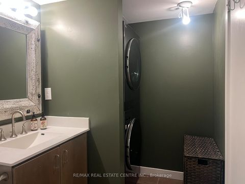 Photo 17 at 803 - 2 Fieldway Road, City Centre West, Toronto