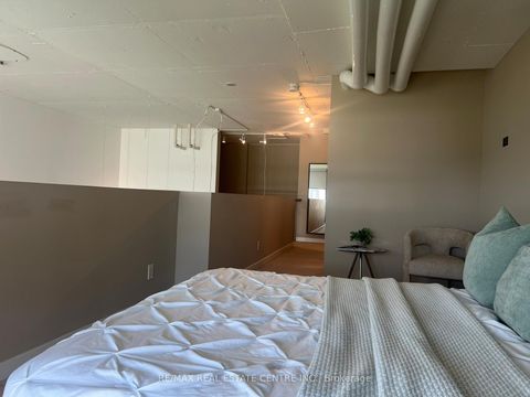 Photo 23 at 803 - 2 Fieldway Road, City Centre West, Toronto