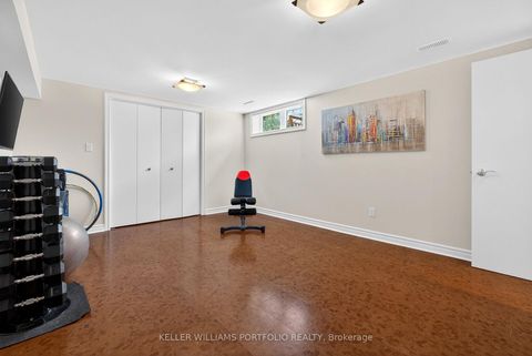 Photo 39 at 9 Baintree East Street, Bathurst Manor, Toronto