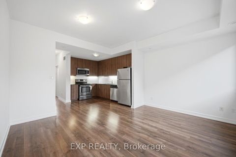 Photo 11 at 66 - 60 Winston Park Boulevard, CFB, Toronto