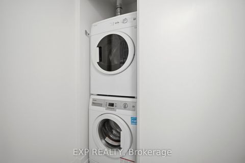 Photo 26 at 66 - 60 Winston Park Boulevard, CFB, Toronto