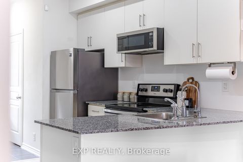 Photo 7 at 2 - 110 Caledonia Park Road, Davenport, Toronto
