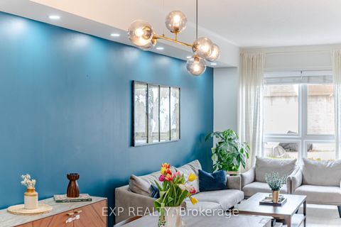 Photo 15 at 2 - 110 Caledonia Park Road, Davenport, Toronto