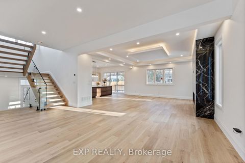 Photo 10 at 241 Parkway Avenue, Keswick South, Georgina