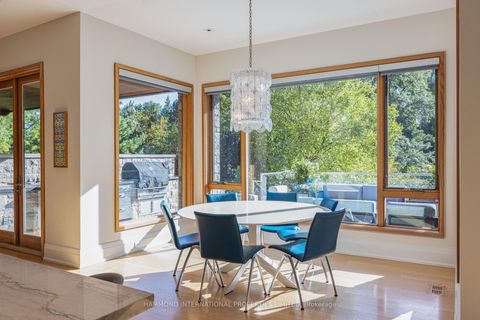 Photo 10 at 7 Oxbow Road, Don Mills, Toronto