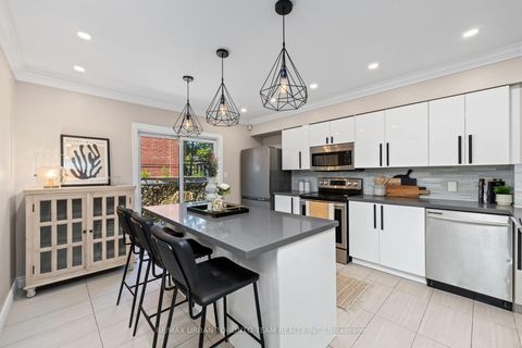 Photo 4 at 12 Old Primrose Lane, Regent Park, Toronto