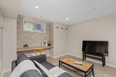 Photo 24 at 12 Old Primrose Lane, Regent Park, Toronto