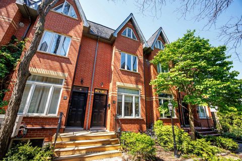 Photo 30 at 12 Old Primrose Lane, Regent Park, Toronto