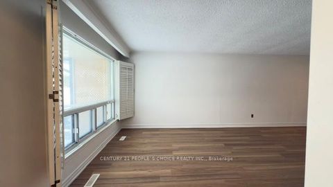 Photo 22 at 108 Kozlov Street, Sunnidale, Barrie
