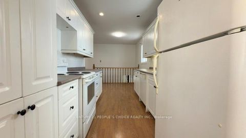 Photo 23 at 108 Kozlov Street, Sunnidale, Barrie