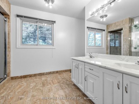 Photo 20 at 32 Saddletree Drive, Steeles, Toronto