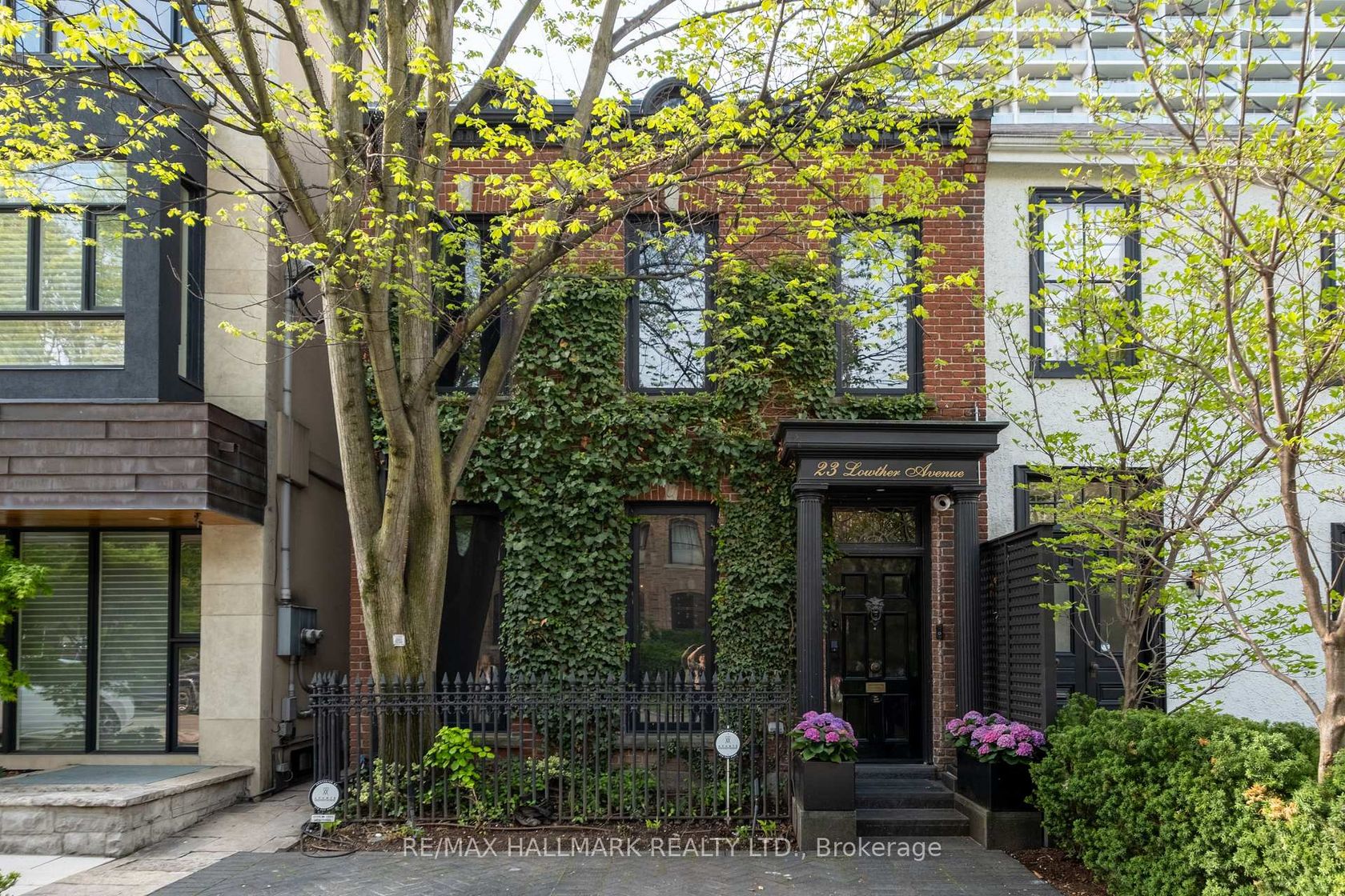 23 Lowther Avenue, Annex, Toronto photo number 2