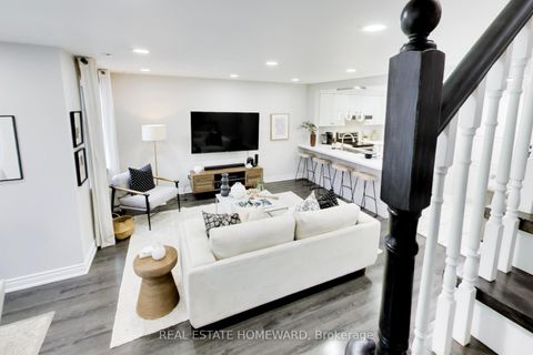 Photo 11 at B16 - 108 Finch Avenue W, Newtonbrook West, Toronto