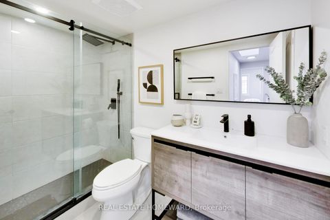 Photo 19 at B16 - 108 Finch Avenue W, Newtonbrook West, Toronto