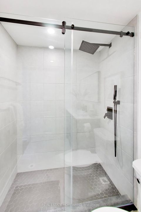 Photo 20 at B16 - 108 Finch Avenue W, Newtonbrook West, Toronto