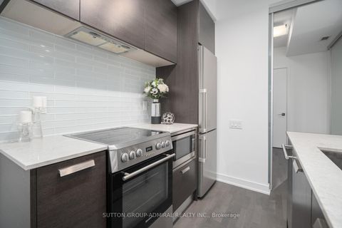 Photo 5 at 301 - 57 St. Joseph Street, Bay Street Corridor, Toronto
