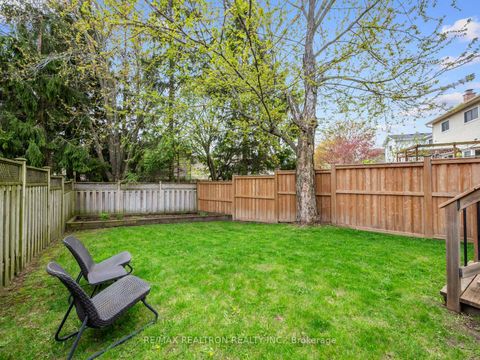 Photo 28 at 54 Moorcrest Drive, Aurora Village, Aurora
