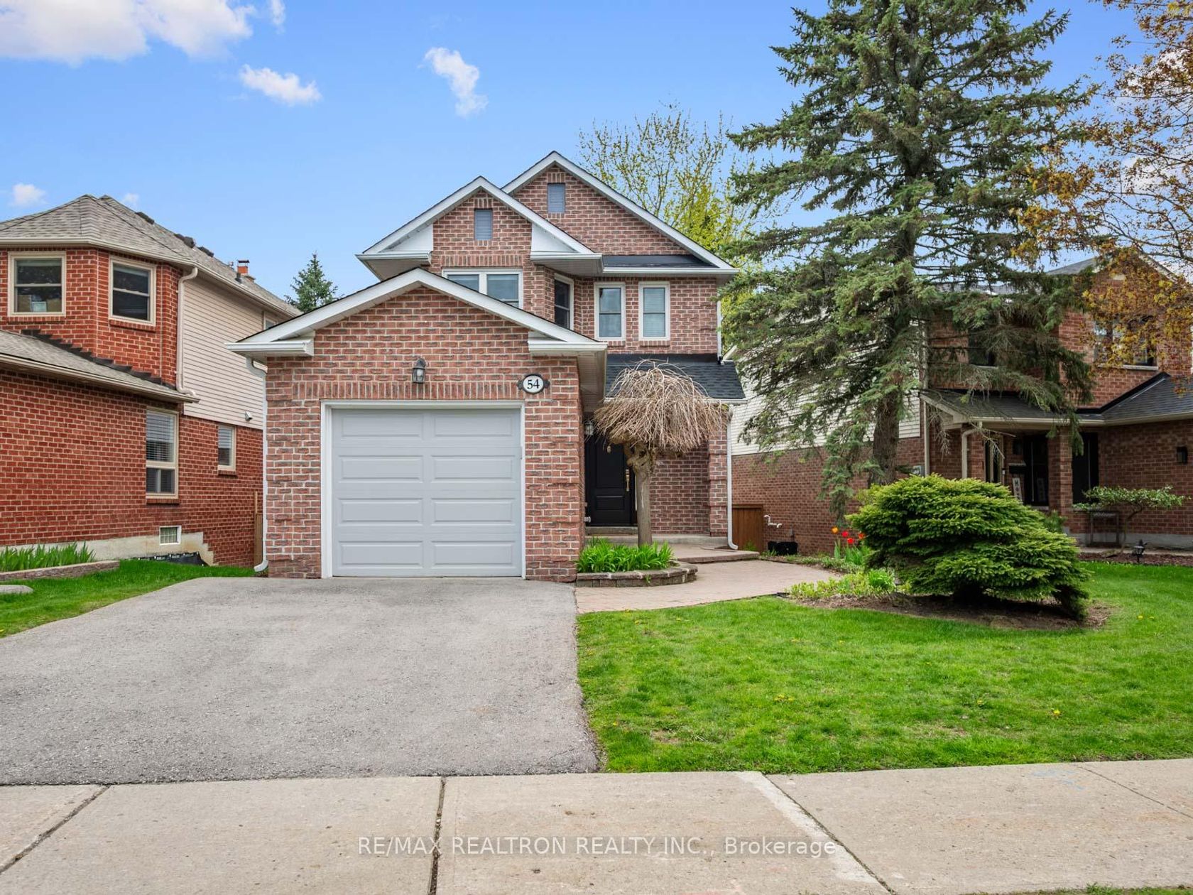 54 Moorcrest Drive, Aurora Village, Aurora photo number 2