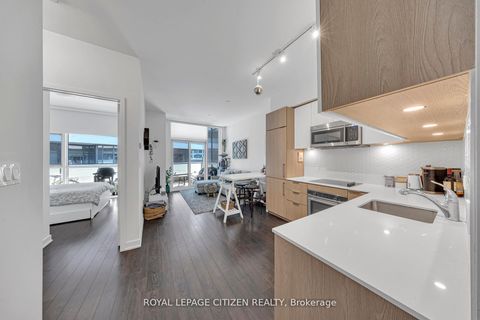 Photo 7 at 418 - 50 Ordnance Street, Niagara, Toronto