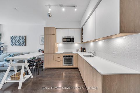 Photo 9 at 418 - 50 Ordnance Street, Niagara, Toronto