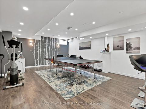 Photo 34 at 8 Yemina Gate, Patterson, Vaughan