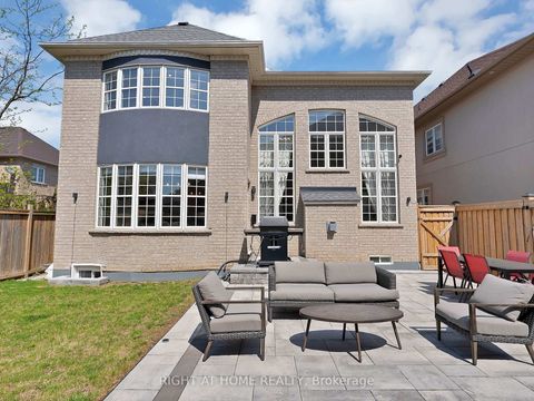 Photo 43 at 8 Yemina Gate, Patterson, Vaughan