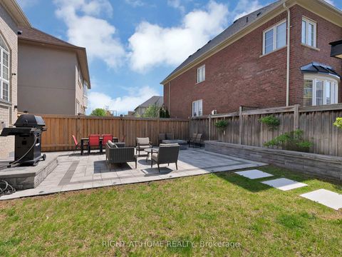 Photo 46 at 8 Yemina Gate, Patterson, Vaughan