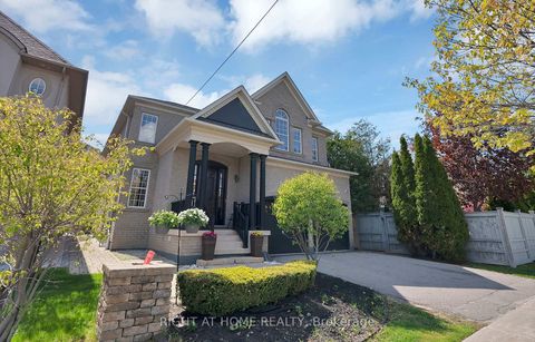 Photo 47 at 8 Yemina Gate, Patterson, Vaughan