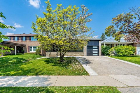 Photo 0 at 18 Torrington Drive, West Deane, Toronto