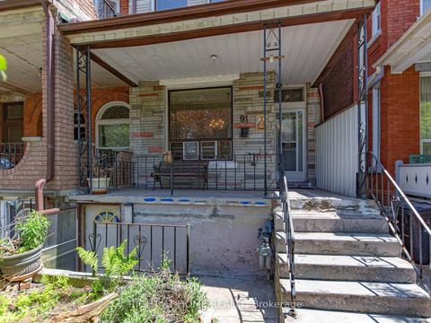 Photo 1 at 91 Borden Street, University, Toronto