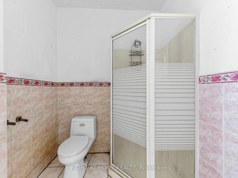 Photo 14 at 91 Borden Street, University, Toronto