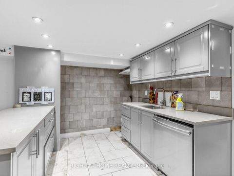 Photo 22 at 91 Borden Street, University, Toronto