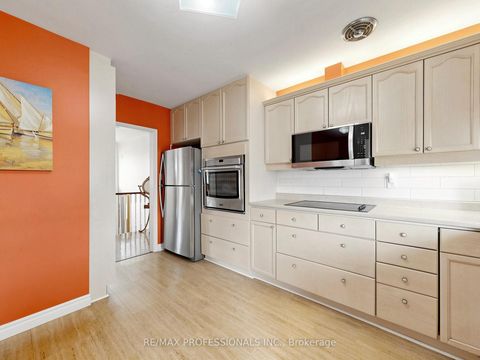 Photo 8 at 24 Breadner Drive, Richview, Toronto