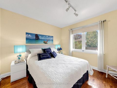 Photo 15 at 24 Breadner Drive, Richview, Toronto