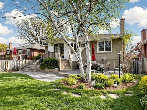 Photo 27 at 24 Breadner Drive, Richview, Toronto