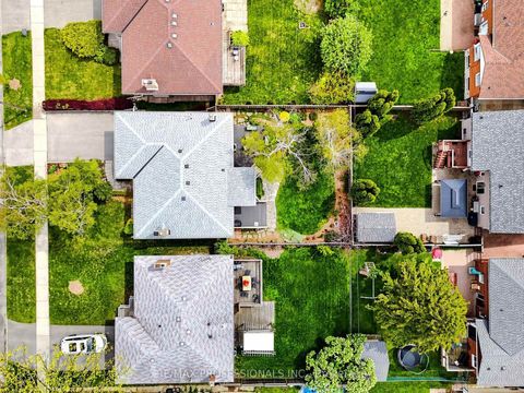 Photo 32 at 24 Breadner Drive, Richview, Toronto