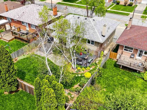 Photo 33 at 24 Breadner Drive, Richview, Toronto
