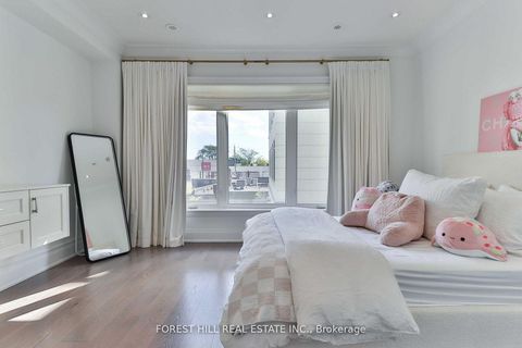 Photo 13 at 51B Burnaby Boulevard, Eglinton, Toronto