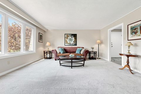 Photo 5 at 2 McGrath Court, Centennial Scarborough, Toronto