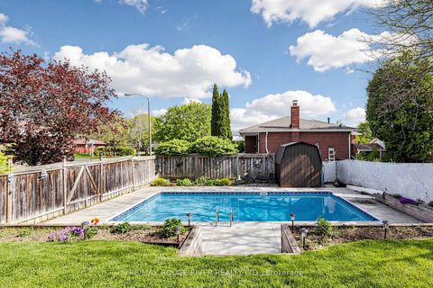 Photo 37 at 2 McGrath Court, Centennial Scarborough, Toronto