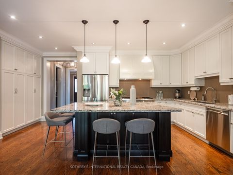 Photo 7 at 74 Four Oaks Gate, East York, Toronto