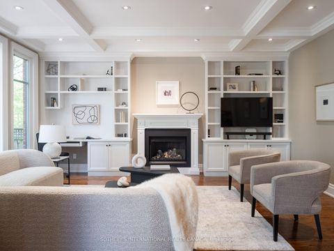 Photo 18 at 74 Four Oaks Gate, East York, Toronto
