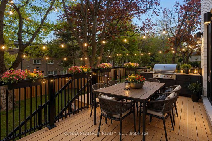 Photo 8 at 35 Foxwarren Drive, Bayview Village, Toronto