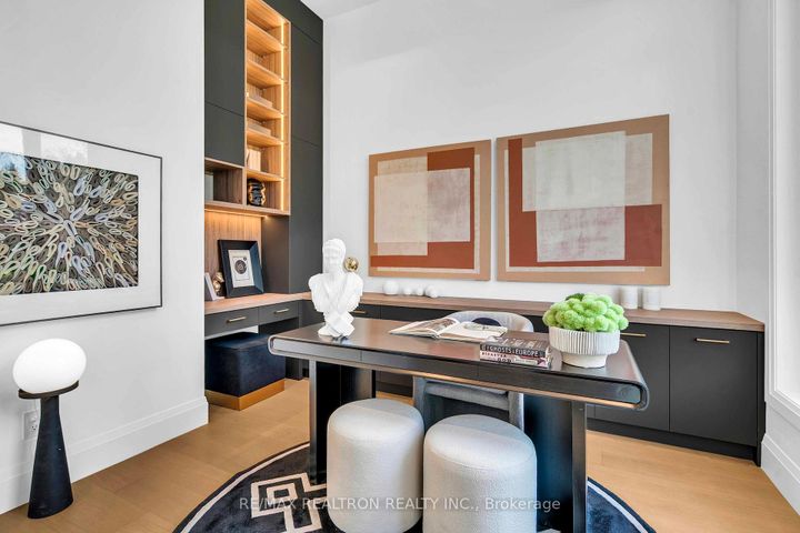 Photo 9 at 35 Foxwarren Drive, Bayview Village, Toronto